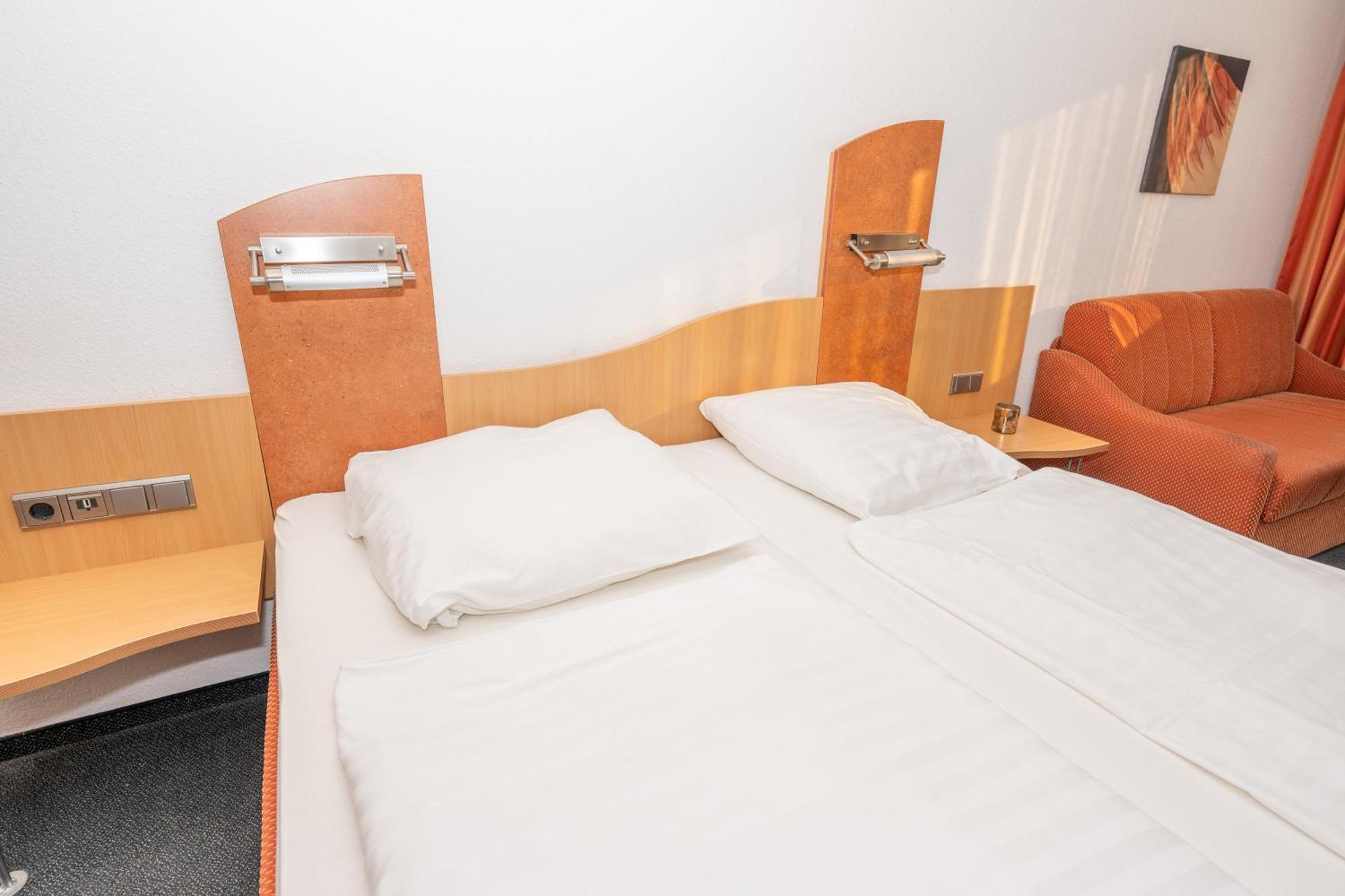 קארסט Tespo Hotel Und Sportpark מראה חיצוני תמונה