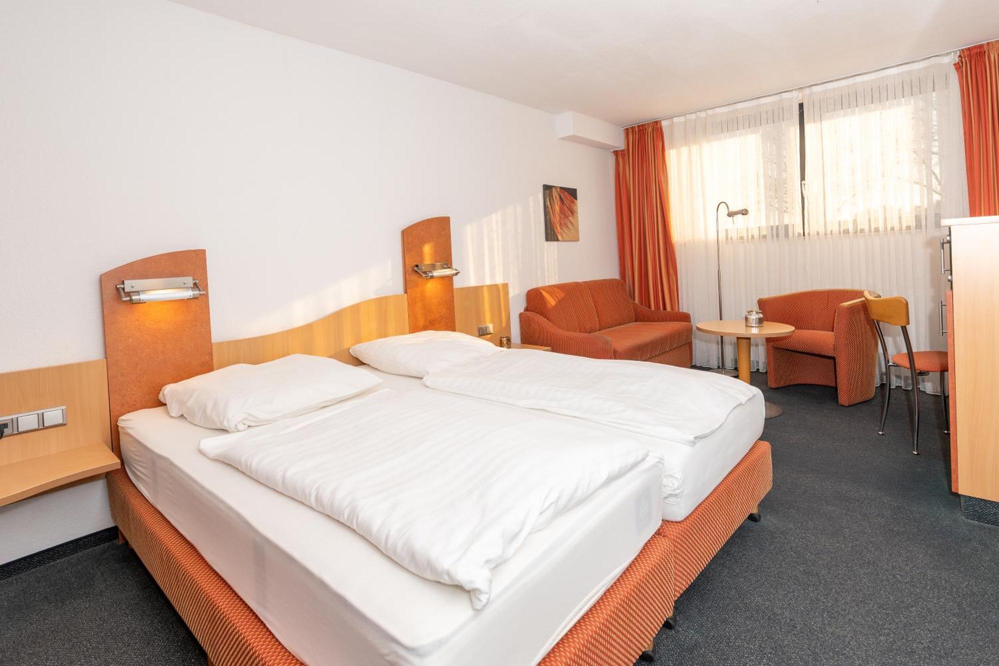קארסט Tespo Hotel Und Sportpark מראה חיצוני תמונה